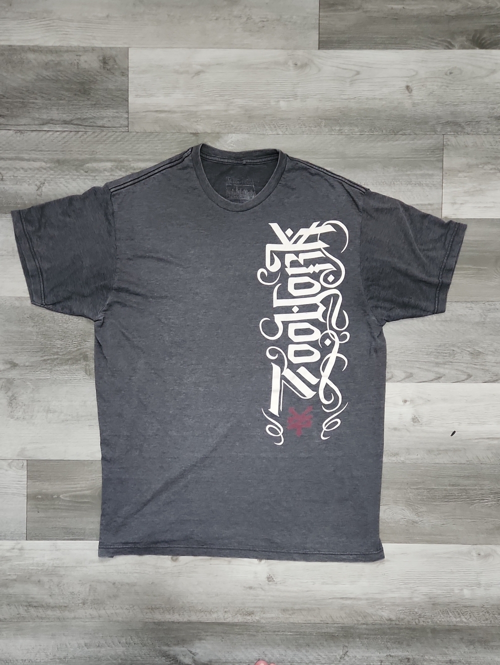 Classic Zoo York Charcoal Short-Sleeve Tee White Goth Script Tagless Skyline L